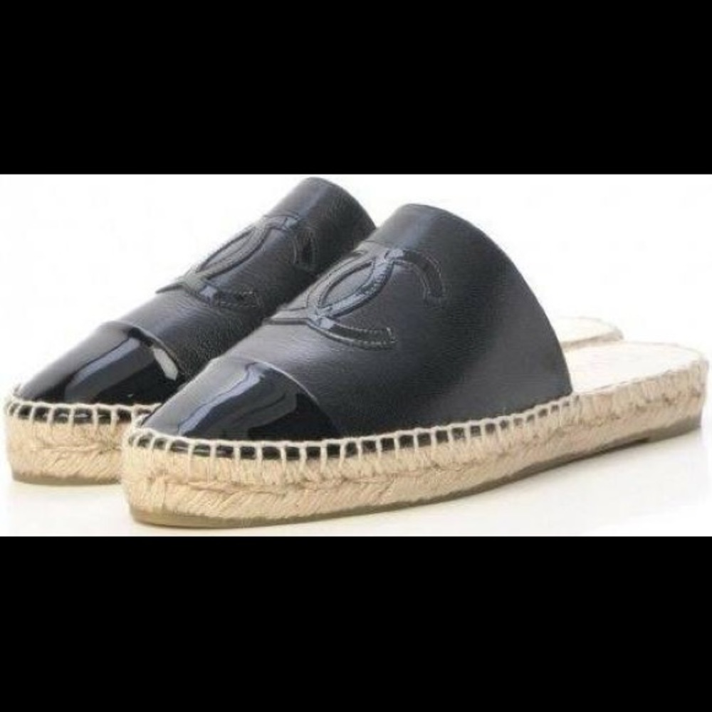 Chanel Black Espadrilles slides